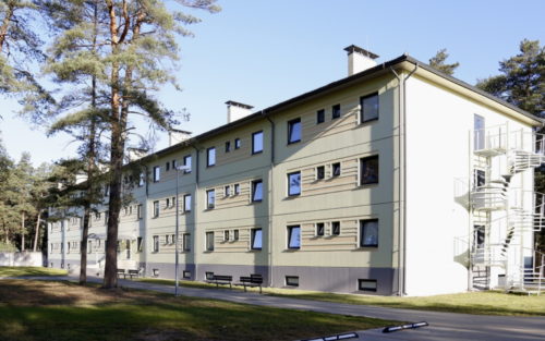 Construction of barracks building blocks in Kadaga